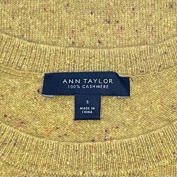 Cashmere Flecked Crew Neck Sweater (Ann Taylor) - Picture 3 of 3